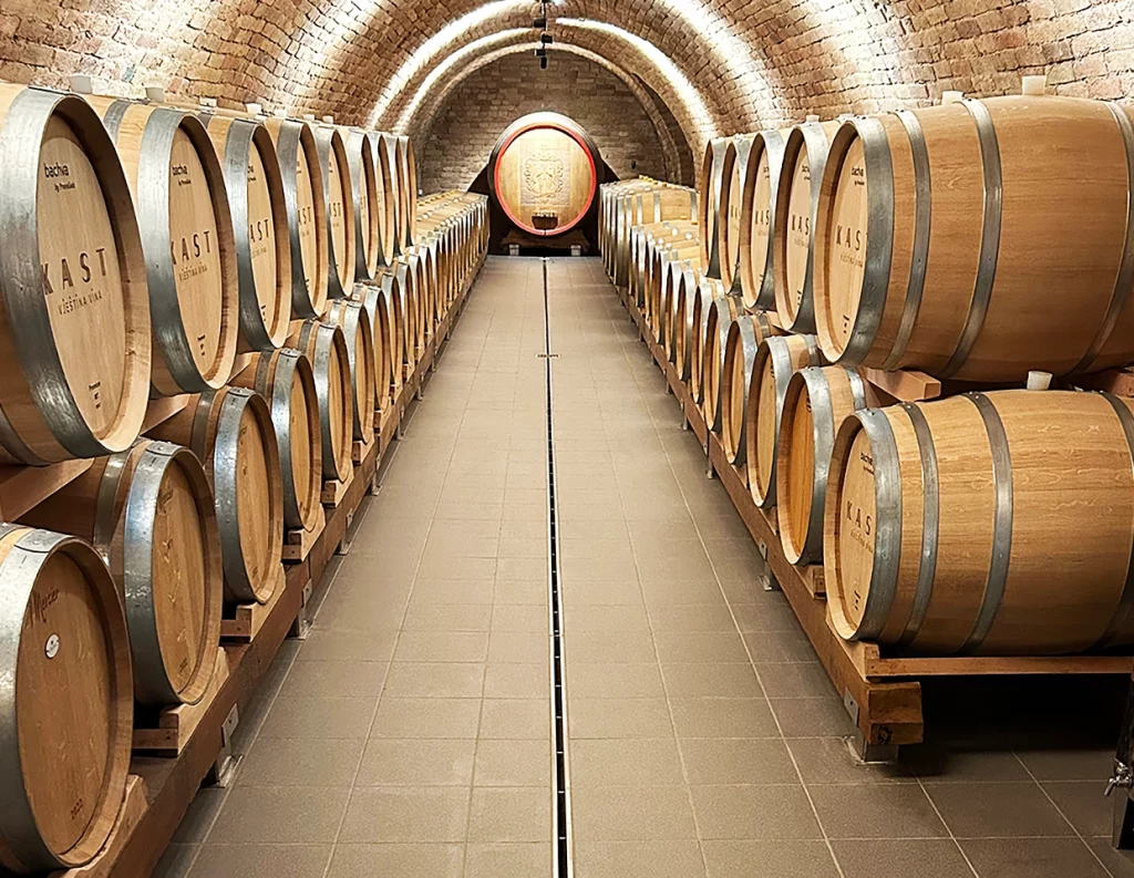 Wineries & Breweries