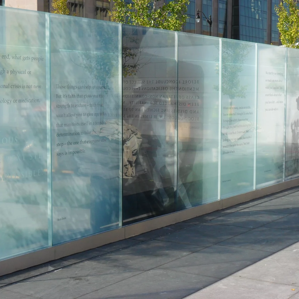 Heel-Resistant Brickslot 100