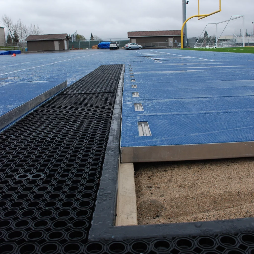 System 7310 High School Jump Pit